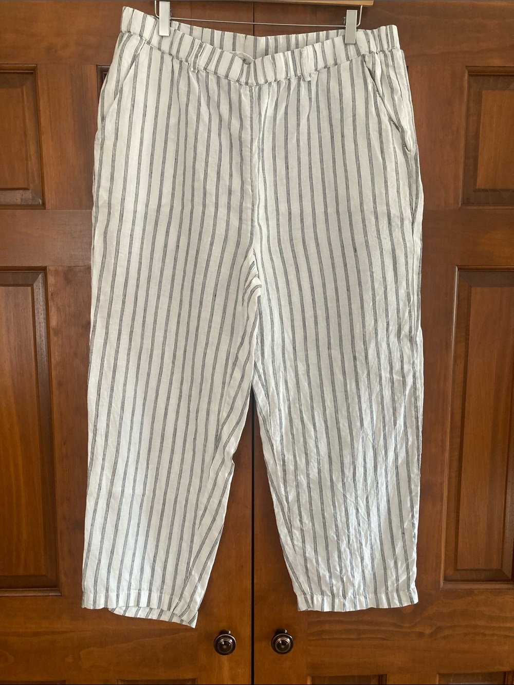 Quince 100% linen white striped pull on pants women’s size XL